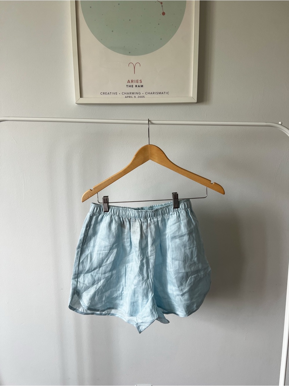 Berlook Light Blue Women's Linen Shorts